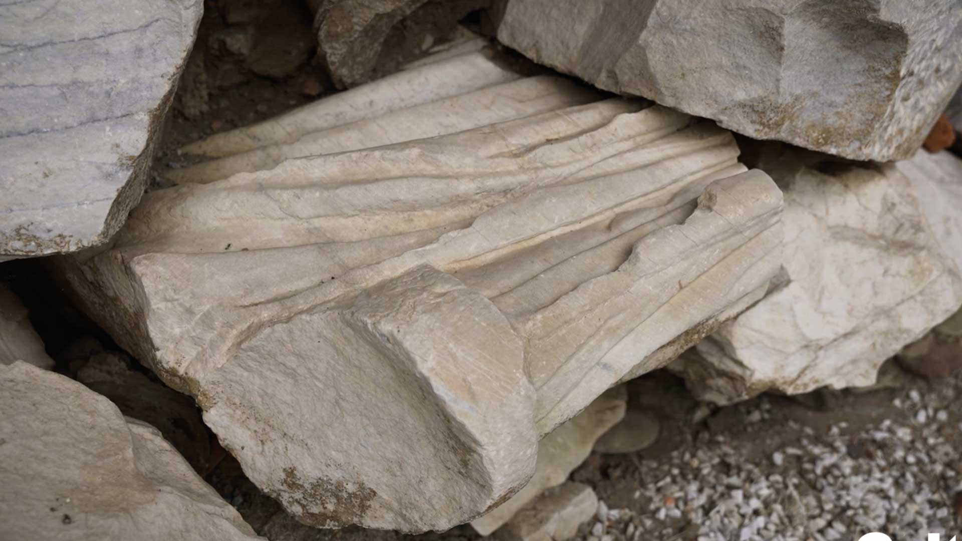 Reperti archeologici in marmo